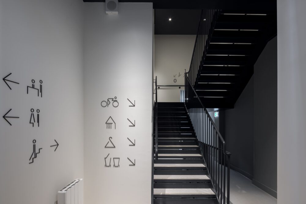 61 Curzon Street 104