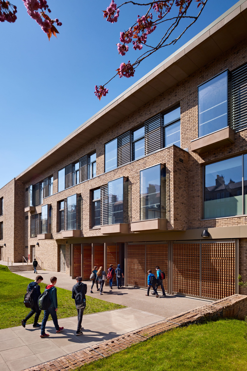 James Gillespies campus Andrew Lee Image04 800px